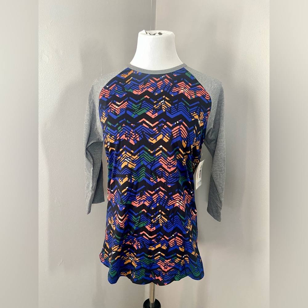 LuLaRoe Randy Tee Shirt NWT 3/4 Raglan Knit Sleeve Blue Floral Striped Zig Zag